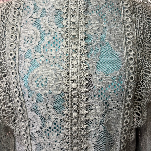 *SOLD*
Lace Long Sleeve Blouse - Picture 2 of 4
